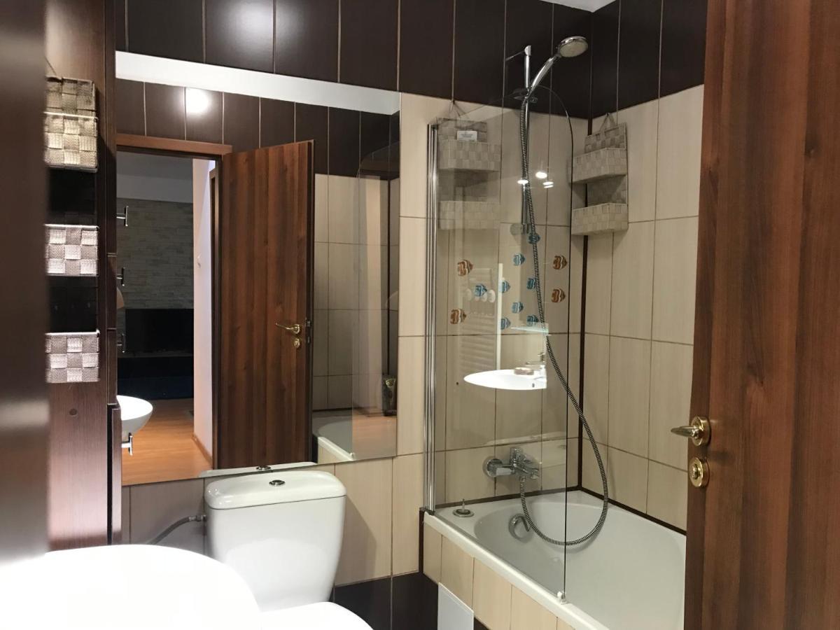 Comfortable Apartment In Cartier Evocasa Orizont Ploeszti Zewnętrze zdjęcie